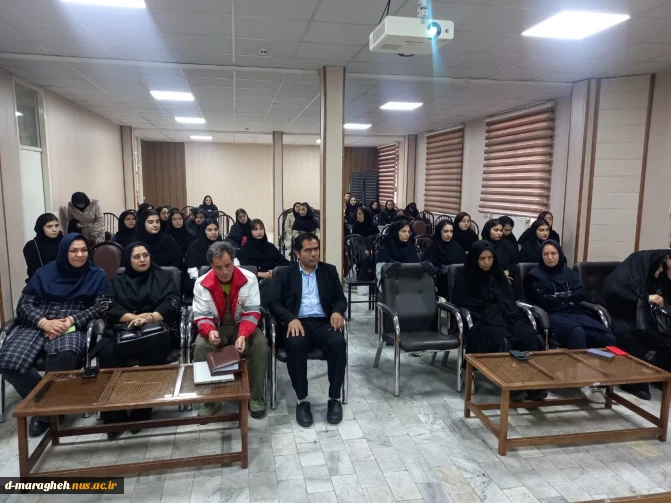 برگزاری کارگاه آموزشی "یادگیری کمک های اولیه، تبدیل اضطراب به اقدام و ضرورت آمادگی در مخاطرات" به مناسبت هفته آموزش در آموزشکده ملی مهارت دختران مراغه
