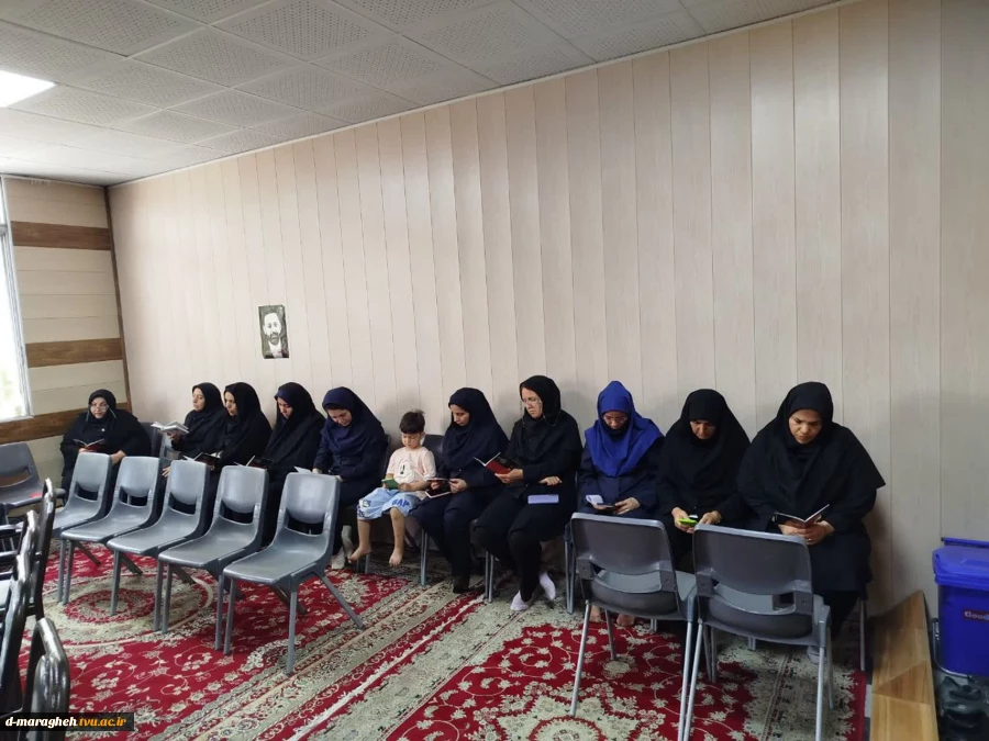 آیین پرفیض و روح‌بخش قرائت زیارت عاشورا در آموزشکده ملی مهارت مراغه  4